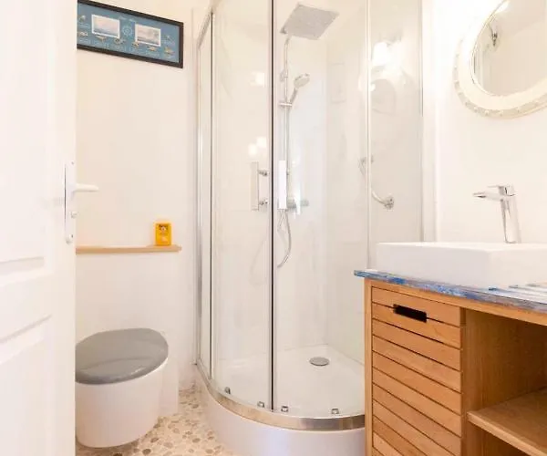Paradise Center With Pool And Park Le Lys Appartement